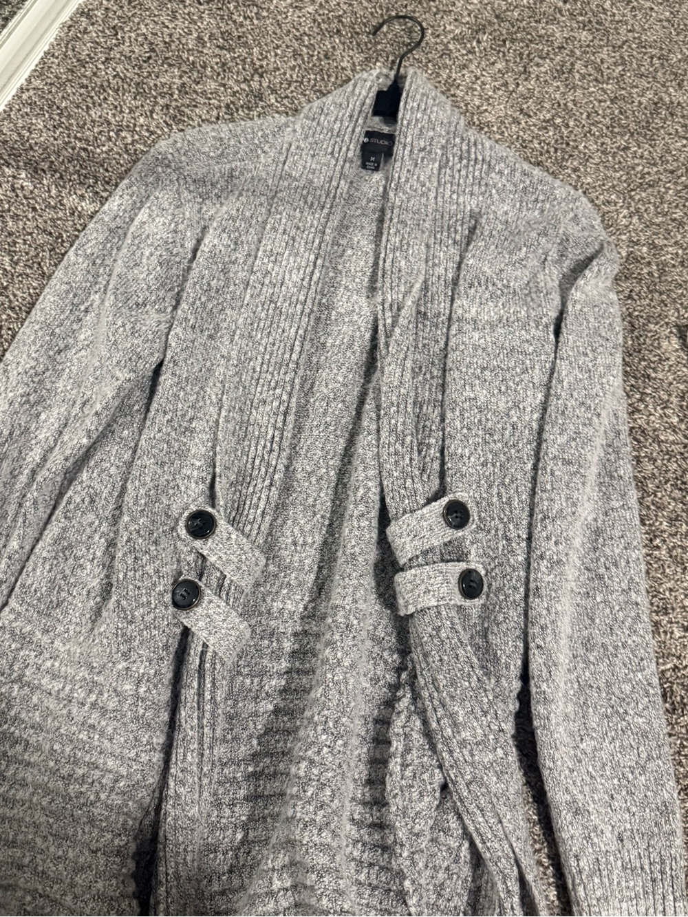 TOPS BUNDLE - Picture 2 of 8